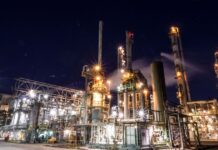 Mexicana Alpek announces purchase of Octal Holding for 620 million dollars