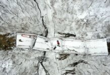 Snow-covered bridge in Pittsburgh collapses