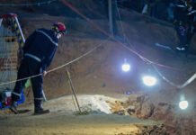 Dramatic rescue operation: Child trapped in a 32 meter deep well for days