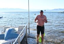 Extreme swimmer Bieber breaks ice mile record
