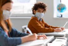 Children who are afraid to remove their mask: how to manage it
