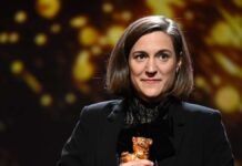 Berlinale 2022: Film festival honors "Alcarràs".