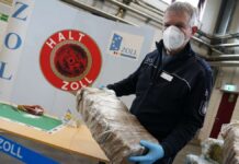 Hamburg customs found cocaine worth 350 million euros