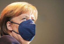 Merkel robbed while shopping in a delicatessen supermarket