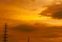 The shelters become the last resort to define the electricity policy