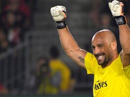Pepe Reina points to Villarreal 17 years later