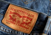 Levi's 501: the 149-year-old jeans that want to dress Generation Z