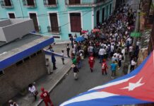 Cuba announces that it will start selling dollars to create an exchange market
