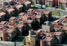 Do you want to lighten your debt with Infonavit? Change it to pesos