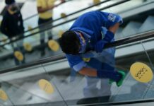 Unemployment rate falls to 3.2% in July