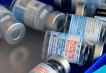 COVID: United States authorizes Moderna and Pfizer/BioNTech vaccine boosters