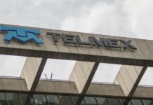 Why Telmex decreased its investment by 61.8% in two years