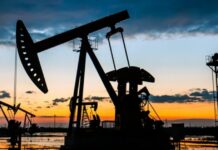 Boom!: Oil plummets 6% and reaches an eight-month low on fears of a recession