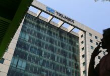 LAST MINUTE: Telmex presents a new offer to the union with bonuses for retirees and 100% pensions