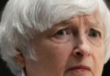 Yellen asks the private sector to invest more for the US energy transition