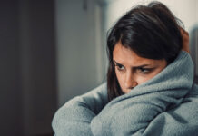 Feeling alone and unhappy accelerates aging more than tobacco