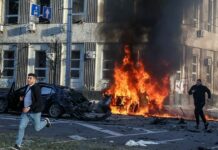 After the explosion of a bridge in Crimea, Russia responds with bombings to these cities in Ukraine