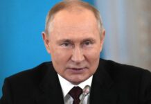#WhoIsVladimir Putin: 70 years of the Russian president in 7 key facts