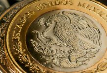 LAST MINUTE: Mexican peso reaches its BEST level against the dollar in more than a month